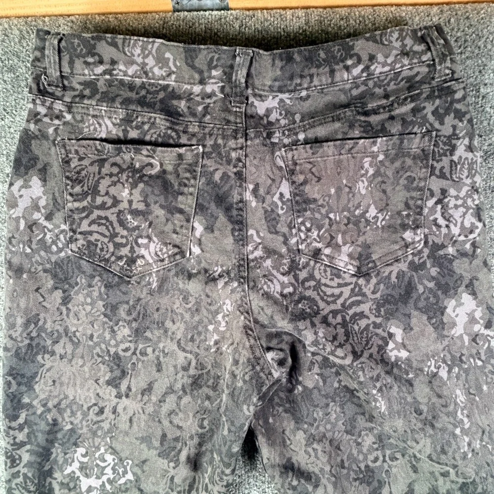 Gloria Vanderbilt Amanda Straight Leg Jeans Women 12 29x34 Gray Damask High Rise